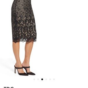 Nude skirt with black lace overlay